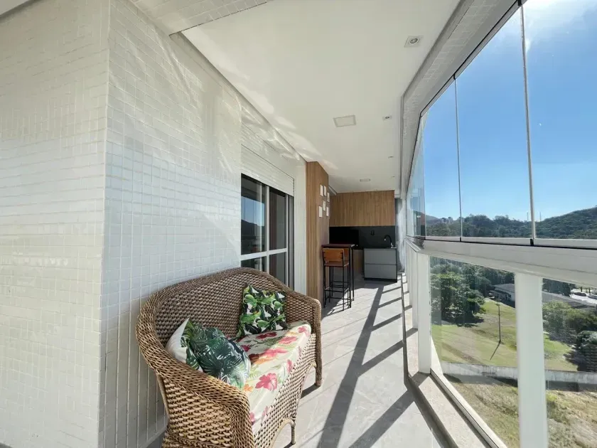 Apartamento mobiliado com 3 dormitórios sendo 2 suítes e 2 vagas de garagem em Itajaí — foto 21