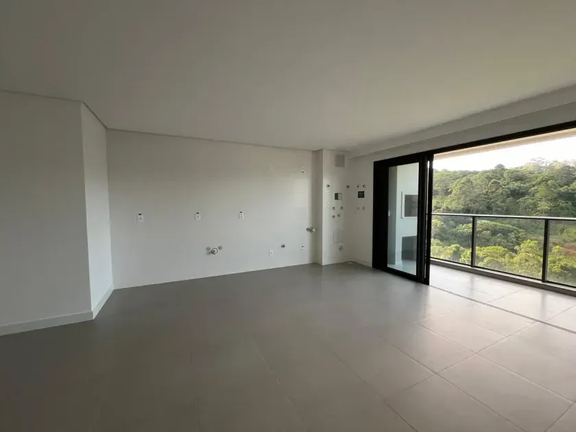 Apartamento sem mobilia com 2 dormitórios sendo 2 suítes e 2 vagas de garagem em Itajaí/SC — foto 2