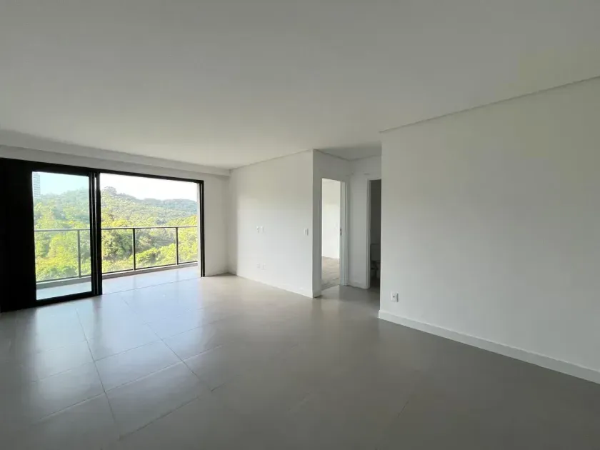 Apartamento sem mobilia com 2 dormitórios sendo 2 suítes e 2 vagas de garagem em Itajaí/SC — foto 3