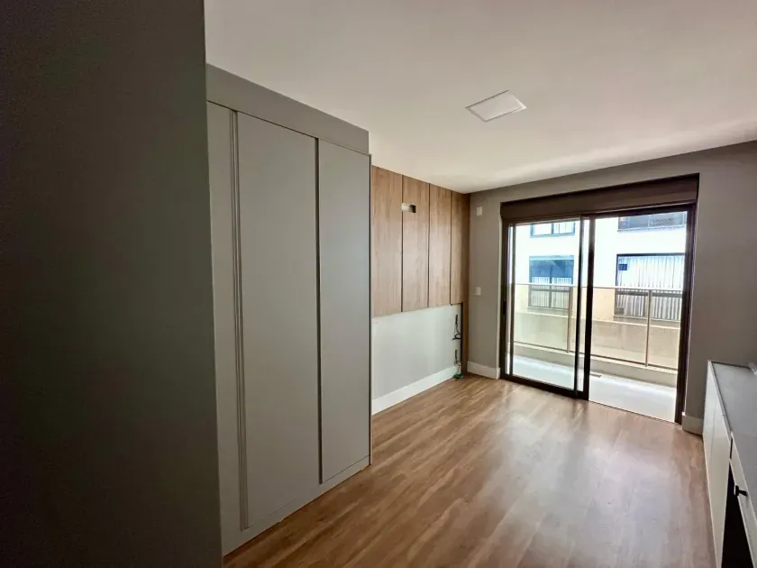 Apartamento semimobiliado com 3 dormitórios sendo 3 suítes e 2 vagas de garagem em Itajaí — foto 8