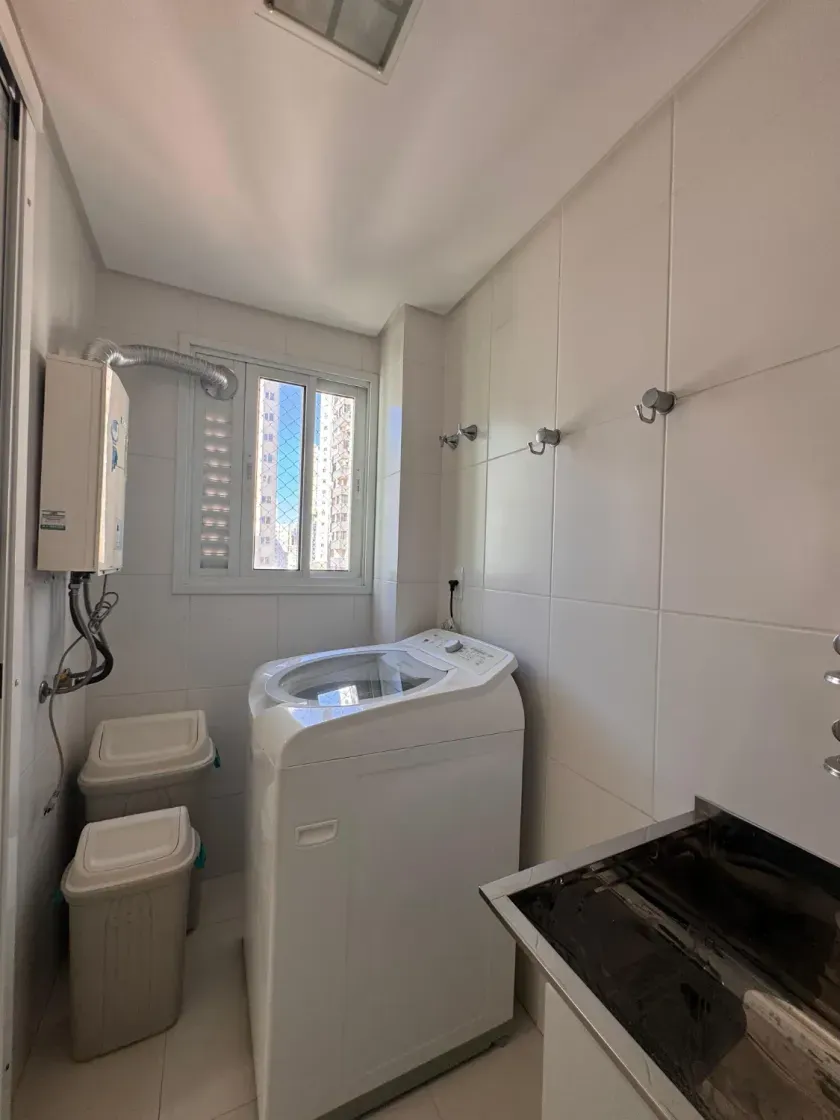 Apartamento mobiliado com 3 dormitórios sendo 2 suítes e 1 vagas de garagem em Balneário Camboriú — foto 7