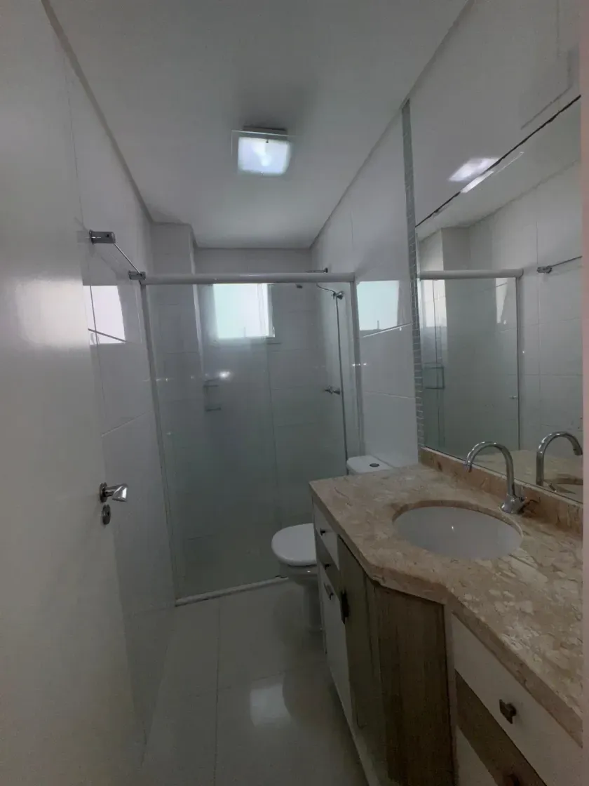 Apartamento mobiliado com 3 dormitórios sendo 2 suítes e 1 vagas de garagem em Balneário Camboriú — foto 10