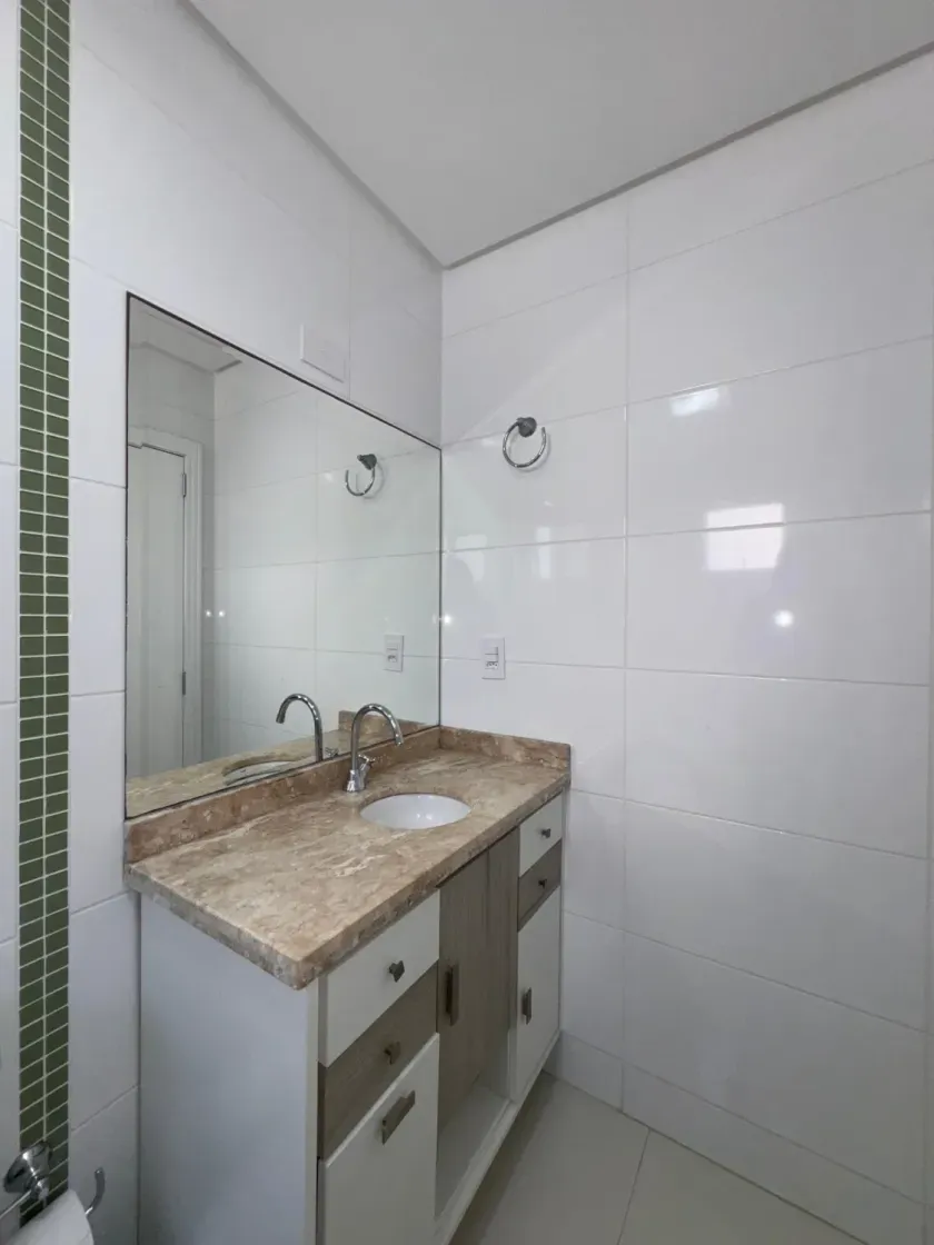 Apartamento mobiliado com 3 dormitórios sendo 2 suítes e 1 vagas de garagem em Balneário Camboriú — foto 24