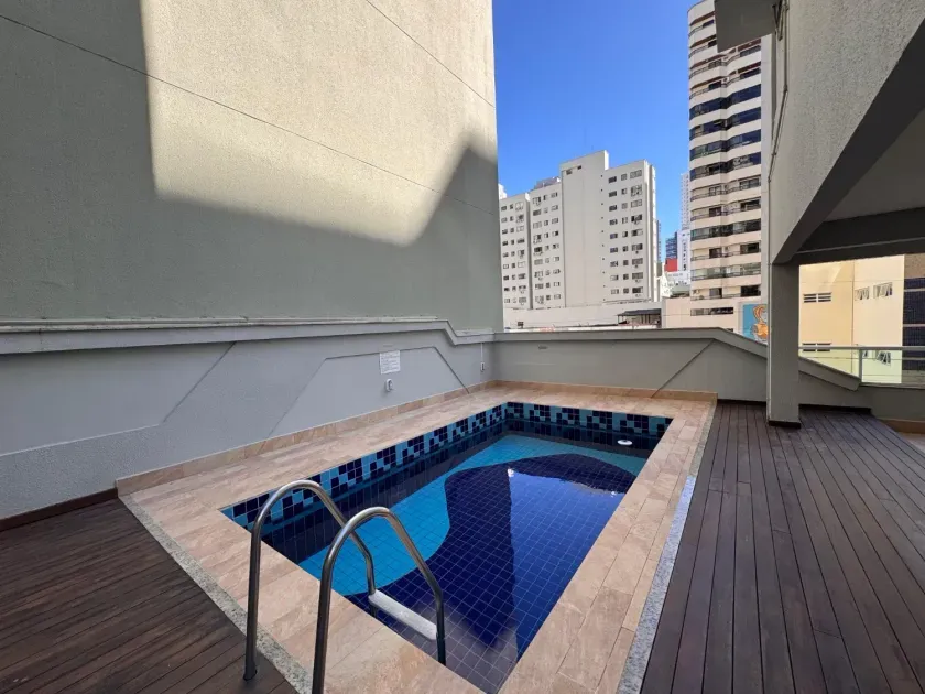Apartamento mobiliado com 3 dormitórios sendo 2 suítes e 1 vagas de garagem em Balneário Camboriú — foto 27