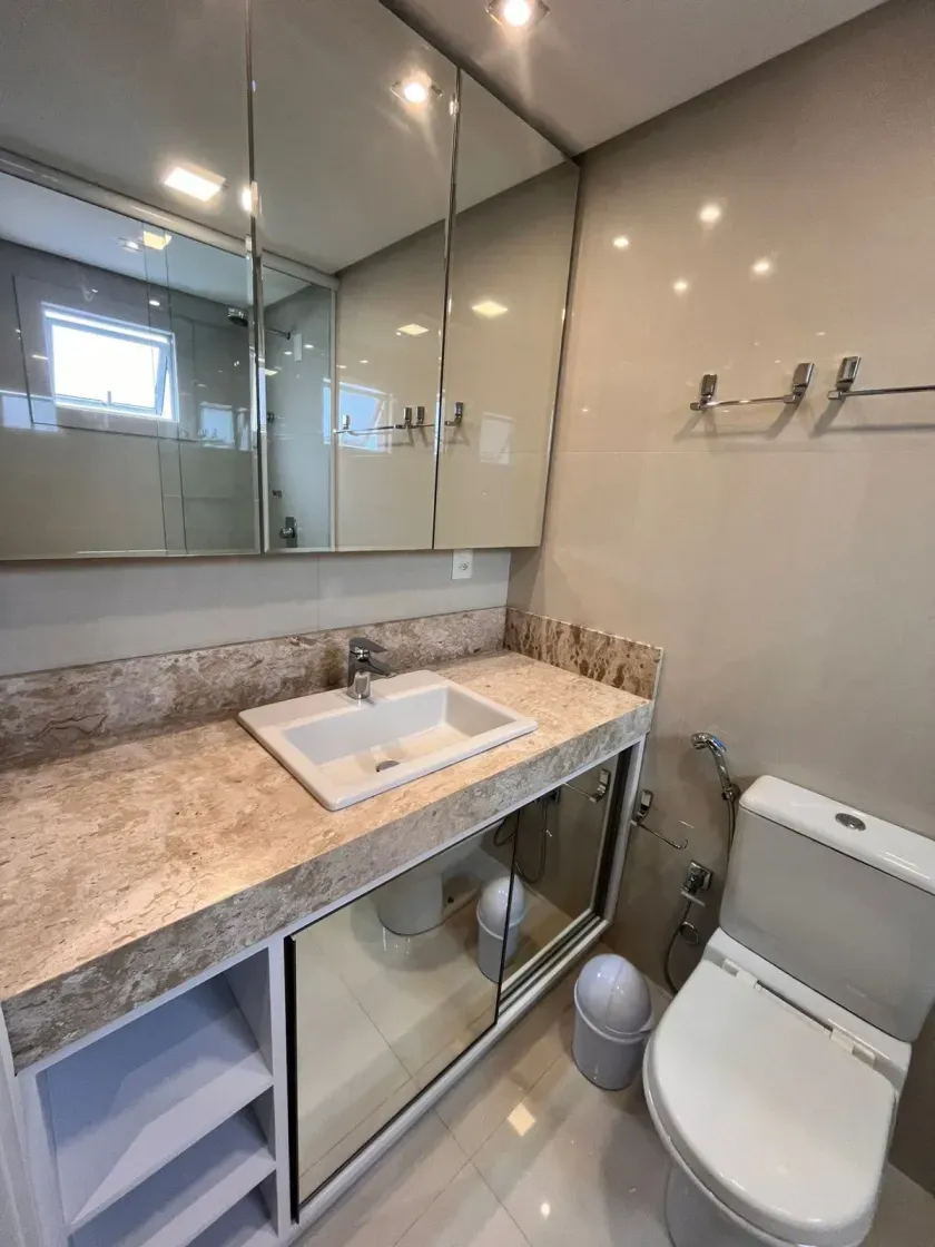 Apartamento com 3 suítes e 3 vagas de garagem no Centro de Balneário Camboriú/SC — foto 17