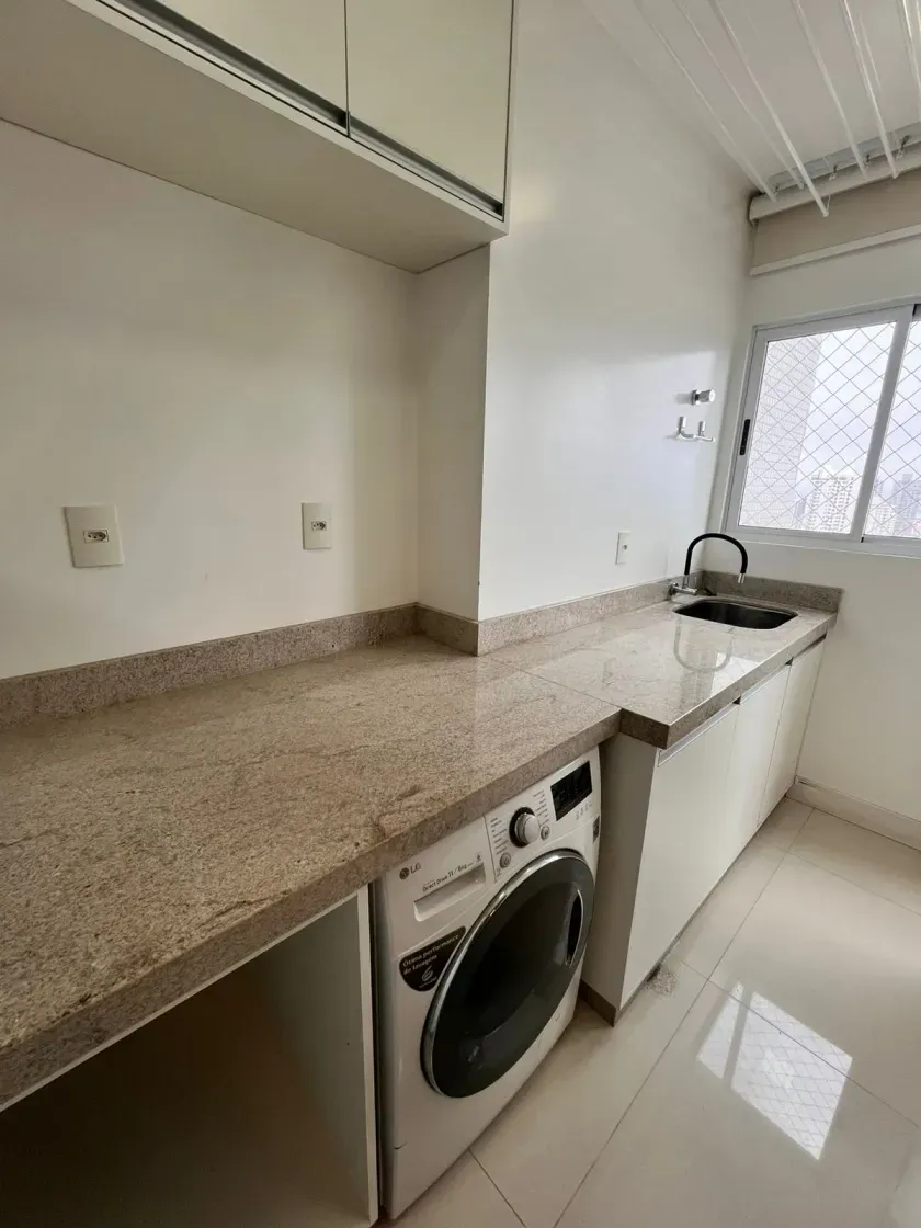 Apartamento com 3 suítes e 3 vagas de garagem no Centro de Balneário Camboriú/SC — foto 26