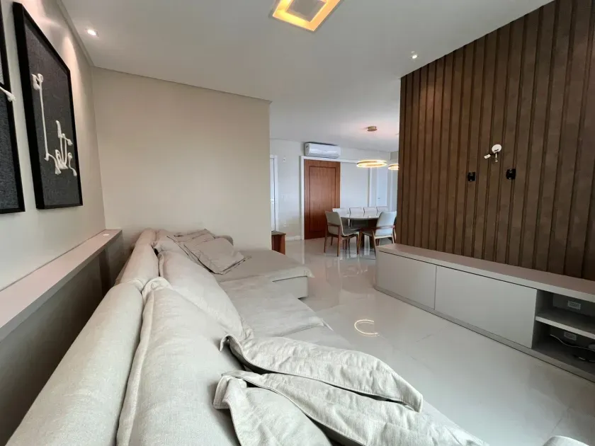 Apartamento com 3 suítes e 3 vagas de garagem no Centro de Balneário Camboriú/SC — foto 31