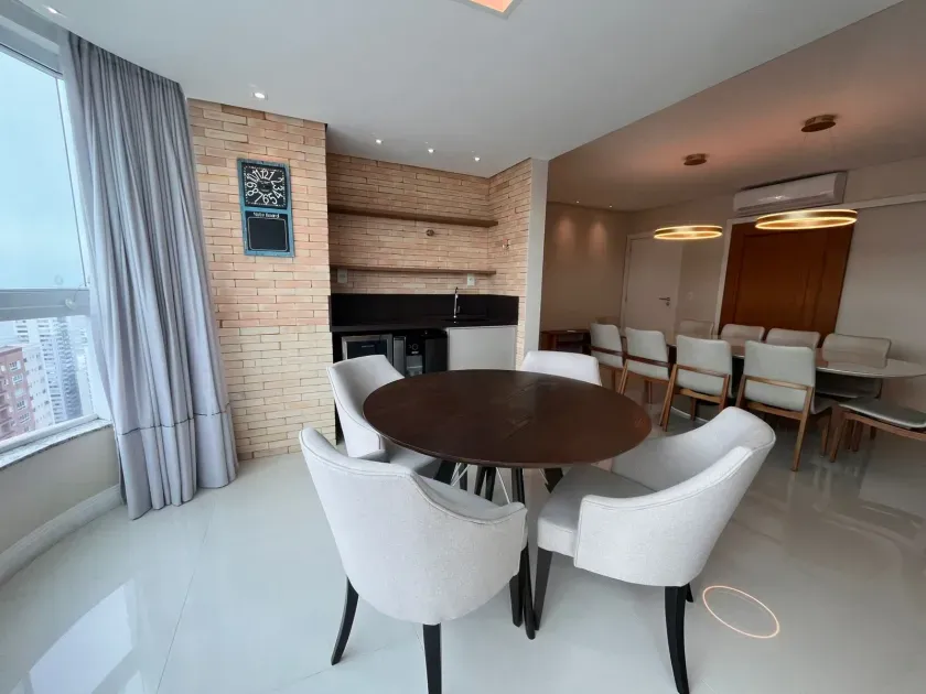 Apartamento com 3 suítes e 3 vagas de garagem no Centro de Balneário Camboriú/SC — foto 35