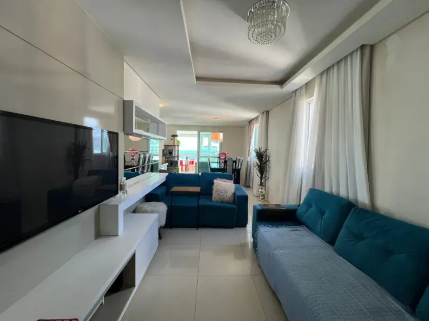 Apartamento mobiliado com 3 dormitórios sendo 3 suítes e 2 vagas de garagem em Balneário Camboriú — foto 9