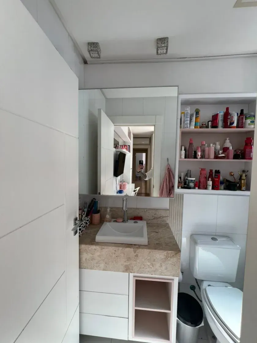 Apartamento mobiliado com 3 dormitórios sendo 3 suítes e 2 vagas de garagem em Balneário Camboriú — foto 20
