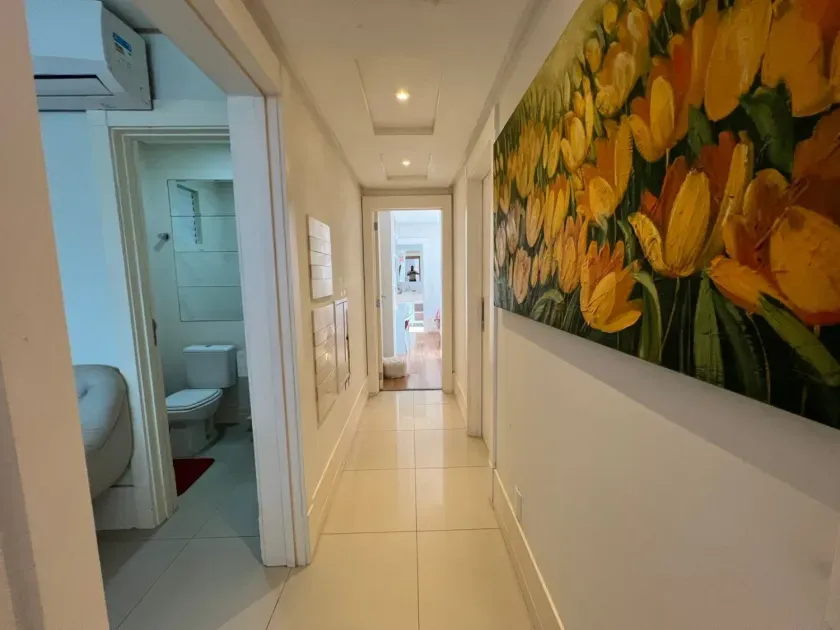 Apartamento mobiliado com 3 dormitórios sendo 3 suítes e 2 vagas de garagem em Balneário Camboriú — foto 18