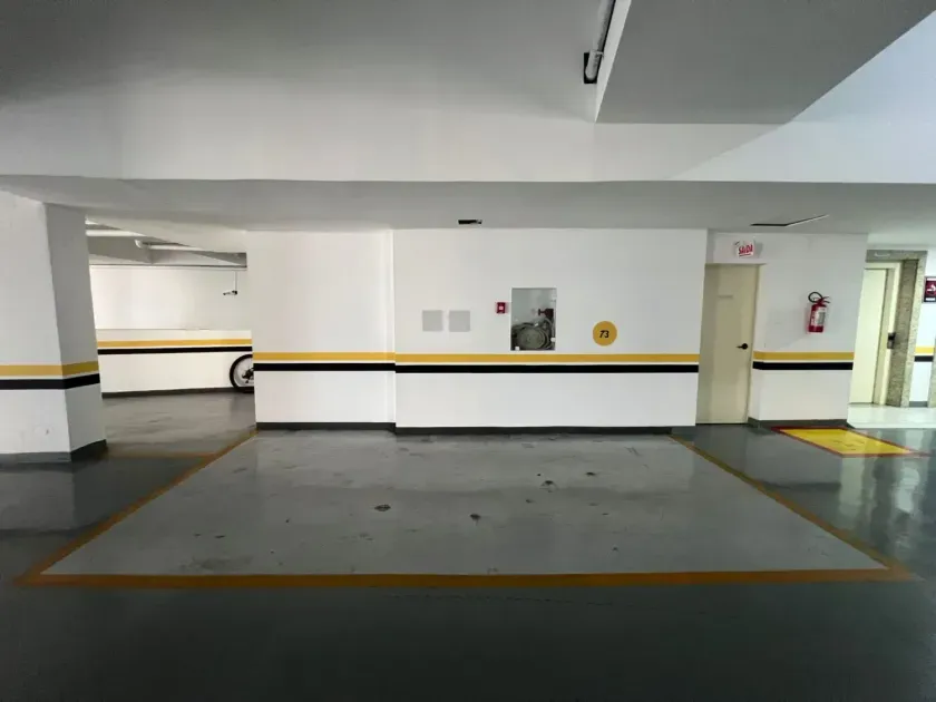 Apartamento mobiliado com 3 dormitórios sendo 3 suítes e 2 vagas de garagem em Balneário Camboriú — foto 32