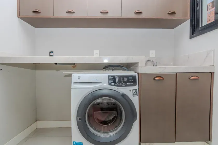 Apartamento com 3 suítes e 3 vagas de garagem no centro de Balneário Camboriú/SC — foto 24