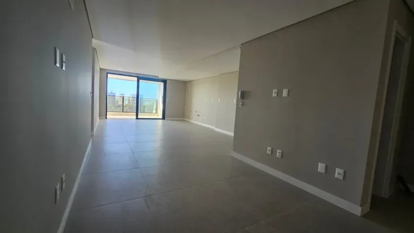 Apartamento sem mobilia com 3 dormitórios sendo 2 suítes e 3 vagas de garagem em Itajaí — foto 13