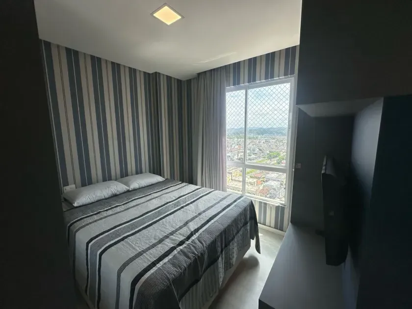 Apartamento mobiliado com 3 dormitórios sendo 3 suítes e 2 vagas de garagem em Balneário Camboriú — foto 6