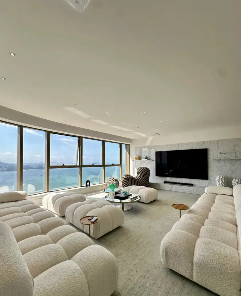 Apartamento quadra mar com 5 dormitórios sendo 4 suítes e 3 vagas de garagem em Balneário Camboriú — foto 4