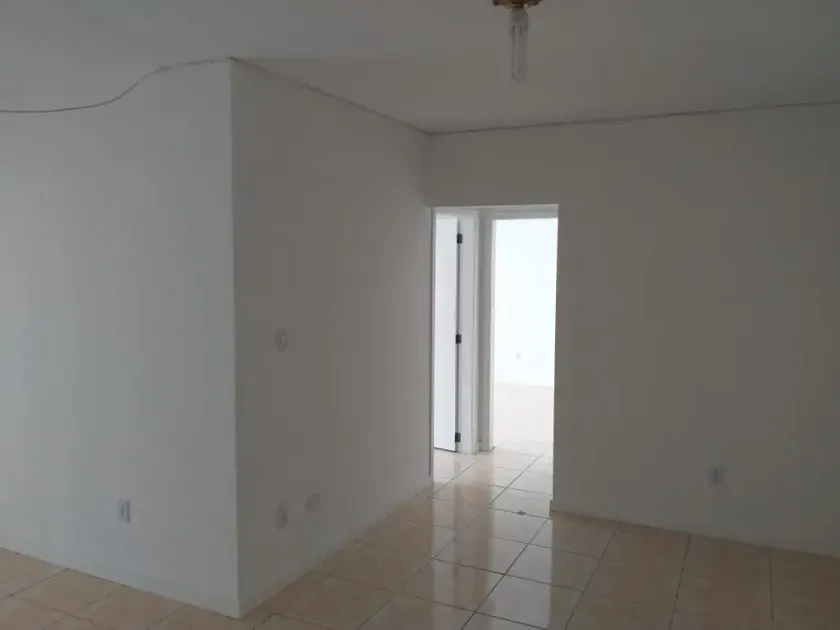 Apartamento com 3 dormitórios sendo 1 suíte e 1 vaga de garagem em Balneário Camboriú/SC — foto 2