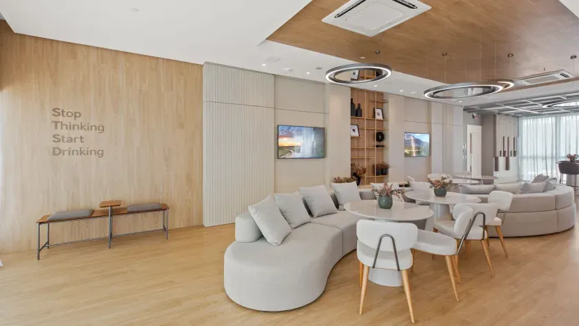 Apartamento frente mar com 4 suítes e 2 vagas de garagem em Balneário Camboriú — foto 16