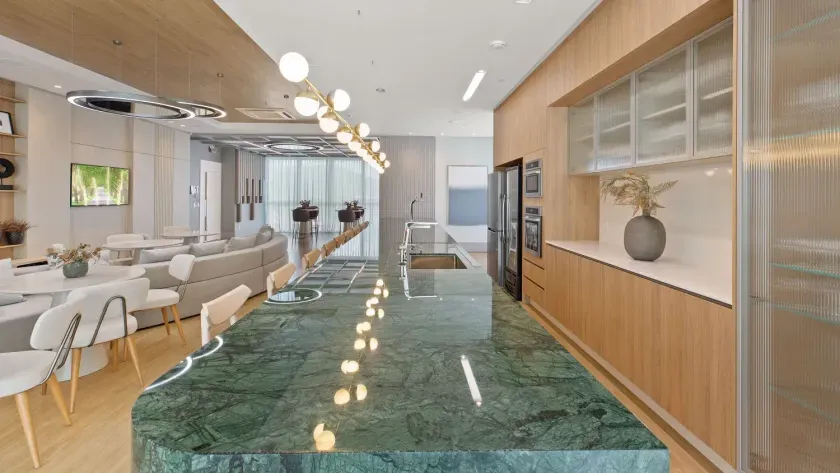 Apartamento frente mar com 4 suítes e 2 vagas de garagem em Balneário Camboriú — foto 19