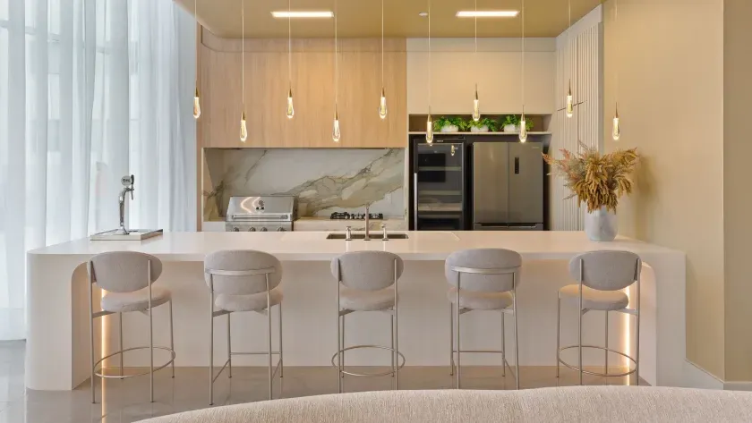 Apartamento frente mar com 4 suítes e 2 vagas de garagem em Balneário Camboriú — foto 32