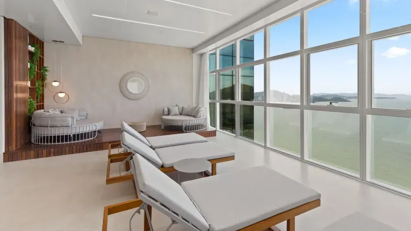 Apartamento frente mar com 4 suítes e 2 vagas de garagem em Balneário Camboriú — foto 42