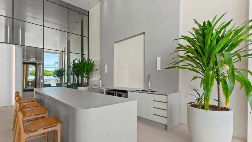 Apartamento Frente Mar com 4 suítes e 3 vagas de garagem em Balneário Camboriú — foto 34