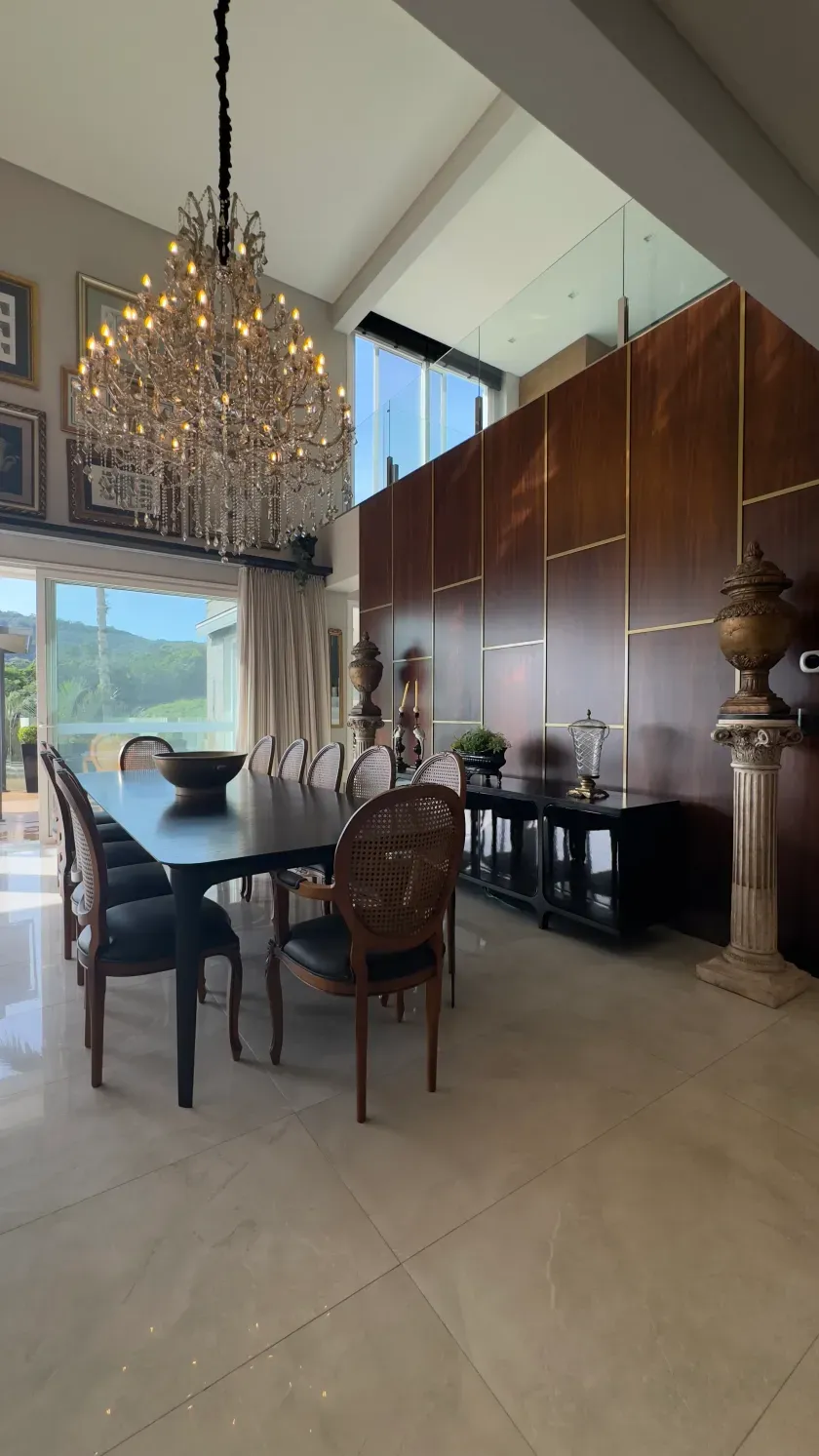 Casa em condomínio fechado com 4 suítes e 3 vagas de garagem em Balneário Camboriú — foto 3