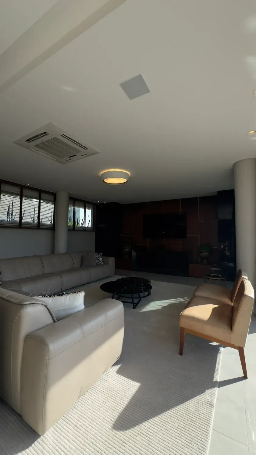 Casa em condomínio fechado com 4 suítes e 3 vagas de garagem em Balneário Camboriú — foto 4