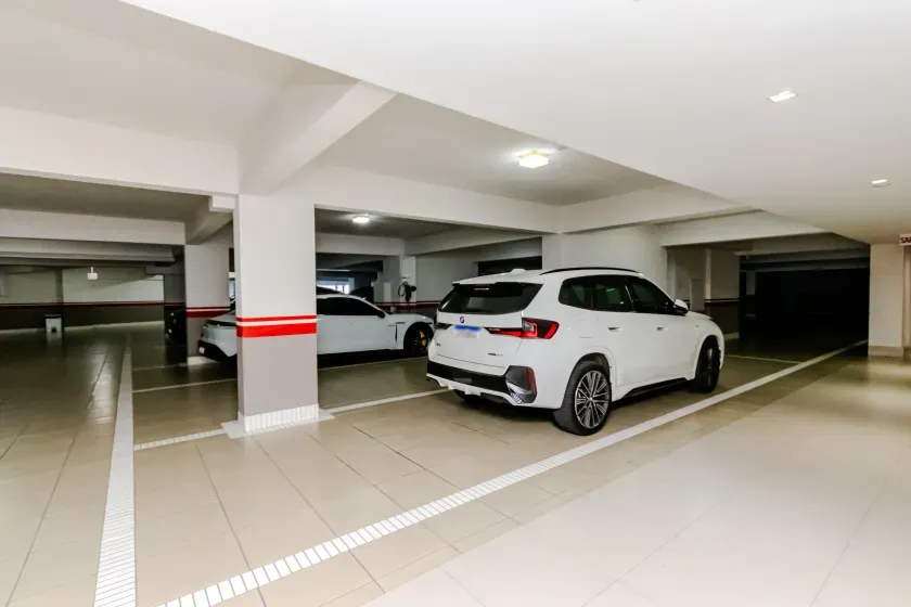 Apartamento frente mar com 4 suítes e 4 vagas de garagem em Balneário Camboriú — foto 59