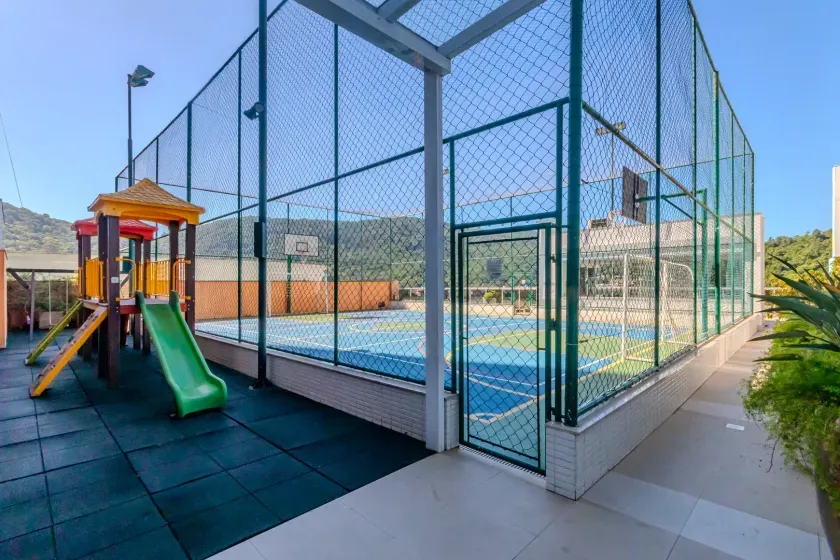 Apartamento frente mar com 4 suítes e 4 vagas de garagem em Balneário Camboriú — foto 37