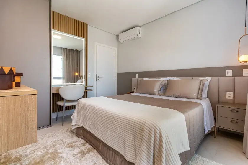 Apartamento com 4 dormitórios sendo 2 suítes e 2 vagas de garagem em Balneário Camboriú — foto 11