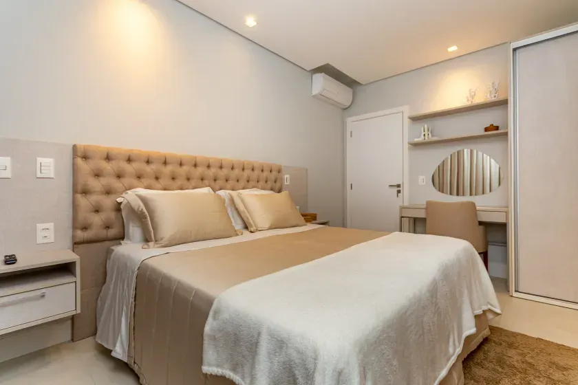 Apartamento com 4 dormitórios sendo 2 suítes e 2 vagas de garagem em Balneário Camboriú — foto 12