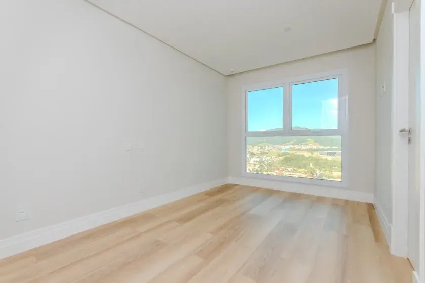 Apartamento com 3 suítes e 3 vagas de garagem em Balneário Camboriú — foto 15