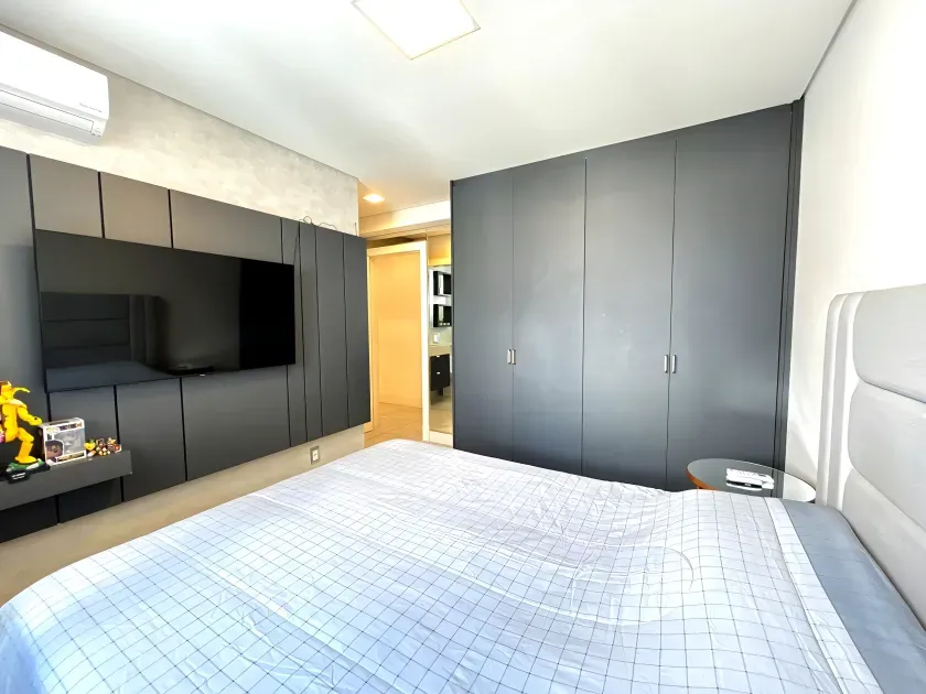Apartamento vista mar com 3 suítes sendo 1 master e 3 vagas de garagem em Balneário Camboriú/SC — foto 17