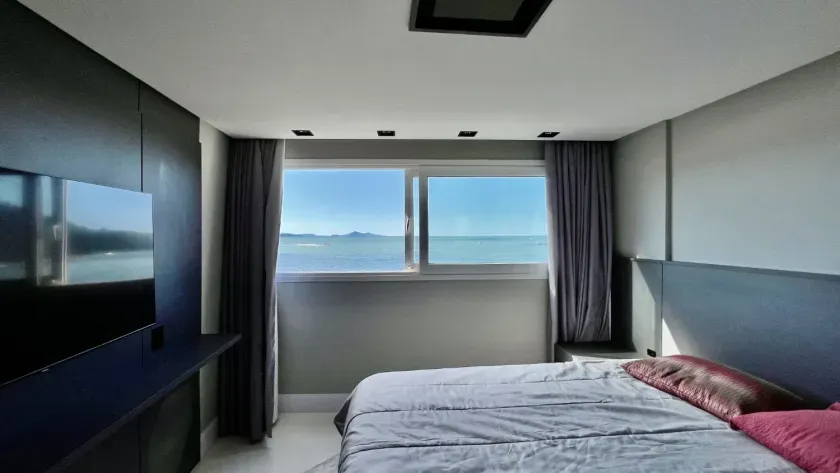 Apartamento frente mar mobiliado com 4 dormitórios sendo 2 suítes e 1 vaga em Balneário Camboriú — foto 8