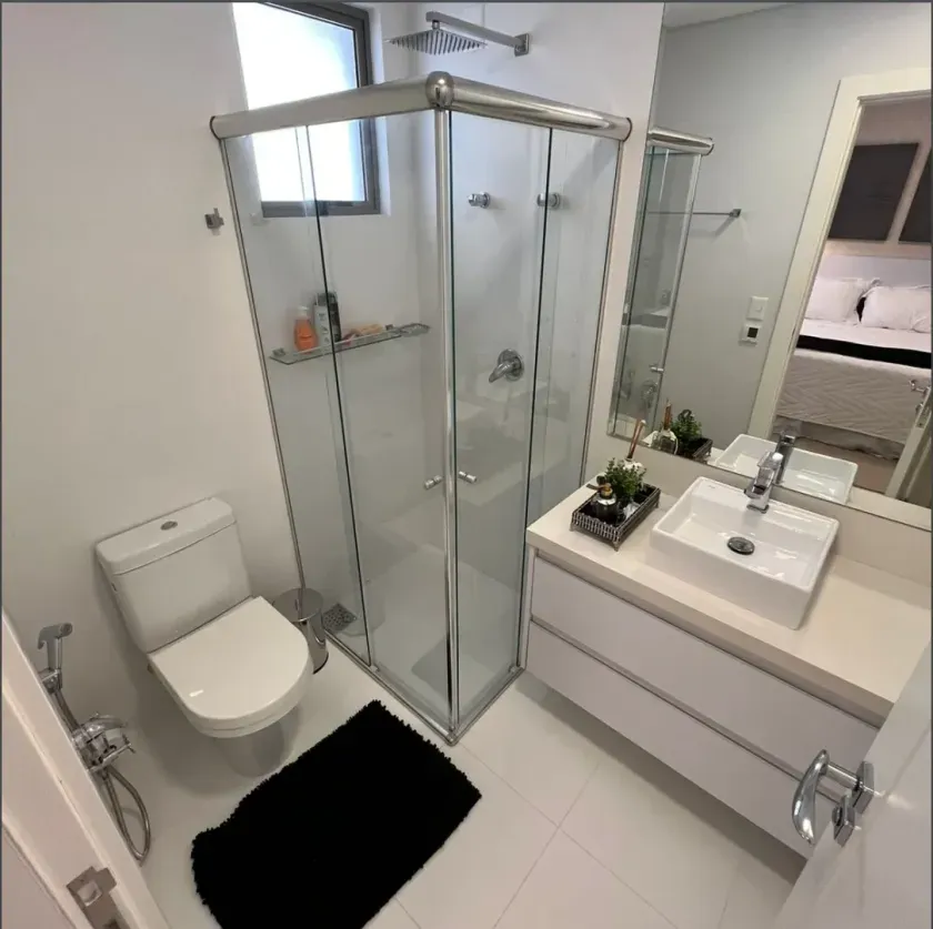 Apartamento mobiliado frente mar com 4 suítes e 3 vagas na Avenida Atlântica em Balneário Camboriú — foto 14