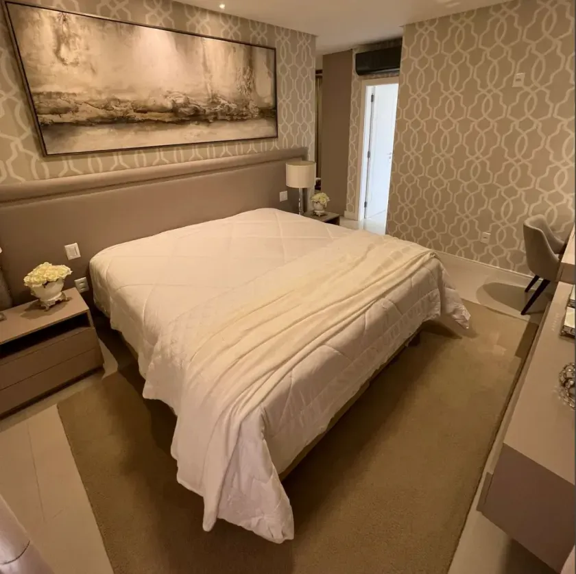 Apartamento mobiliado frente mar com 4 suítes e 3 vagas na Avenida Atlântica em Balneário Camboriú — foto 22