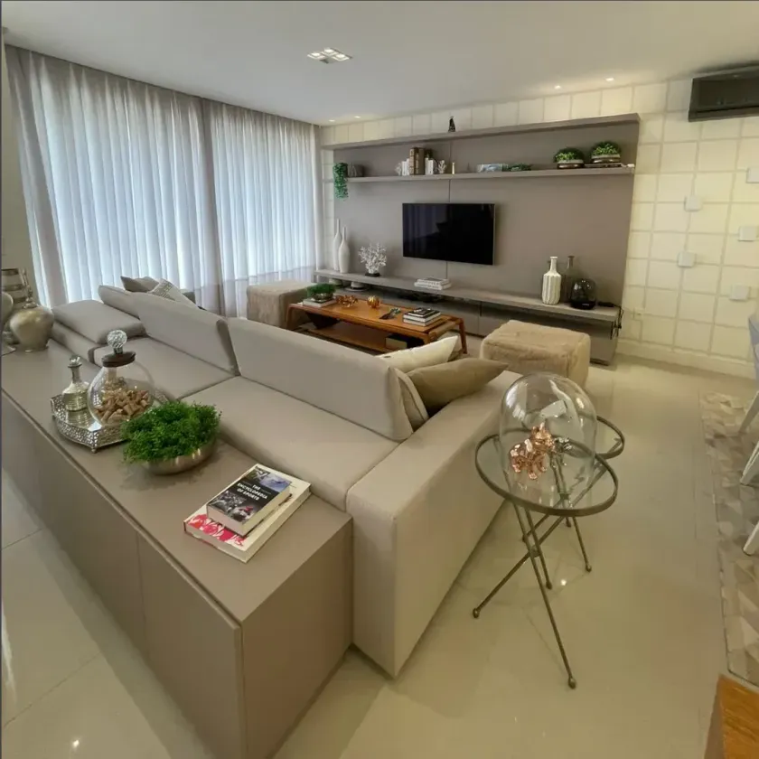 Apartamento mobiliado frente mar com 4 suítes e 3 vagas na Avenida Atlântica em Balneário Camboriú — foto 7