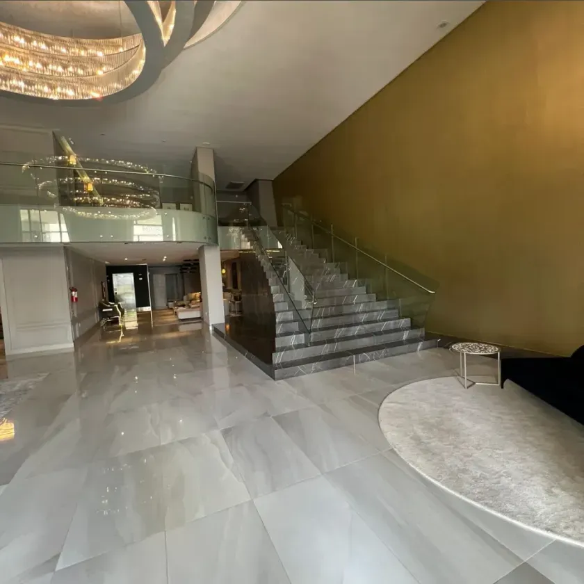 Apartamento mobiliado frente mar com 4 suítes e 3 vagas na Avenida Atlântica em Balneário Camboriú — foto 33