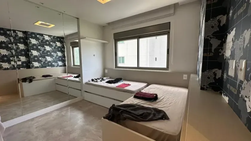 Apartamento mobiliado frente mar com 4 suítes e 3 vagas em Balneário Camboriú — foto 20