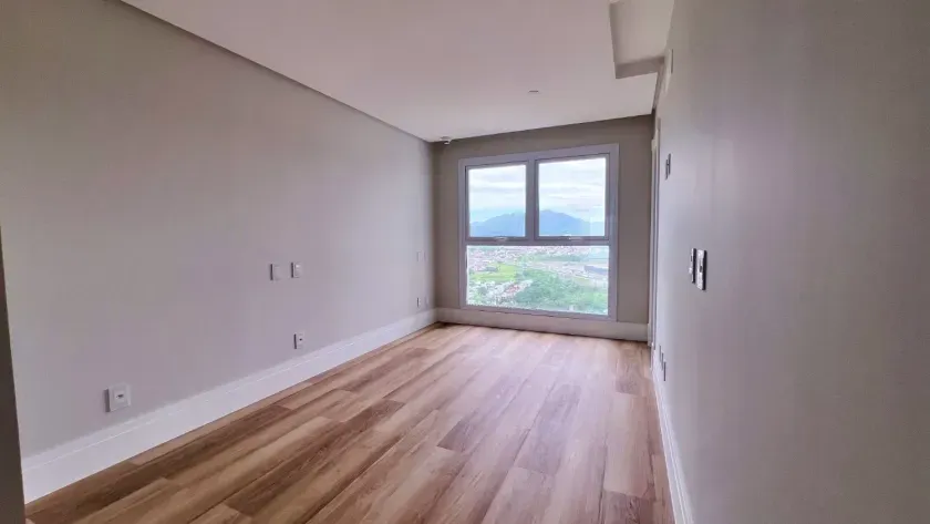 Apartamento frente mar com 4 suítes e 4 vagas de garagem em Balneário Camboriú — foto 19