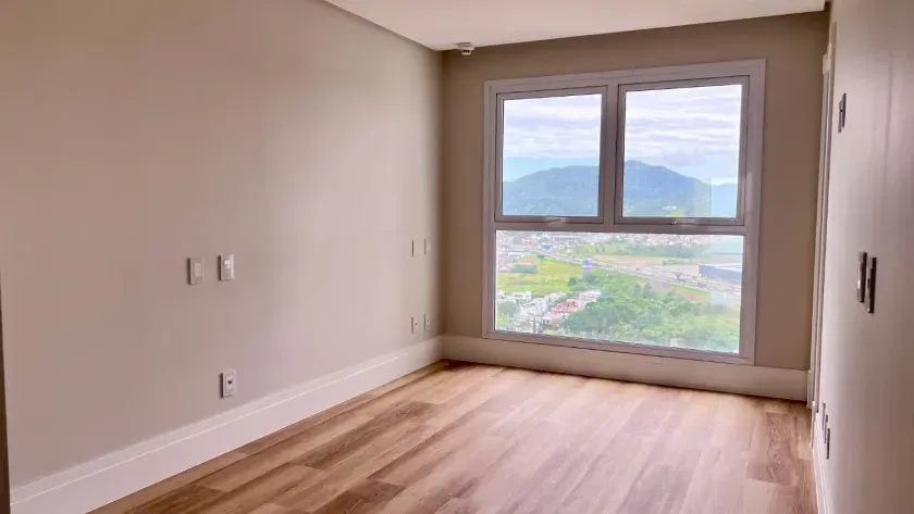 Apartamento frente mar com 4 suítes e 4 vagas de garagem em Balneário Camboriú — foto 21