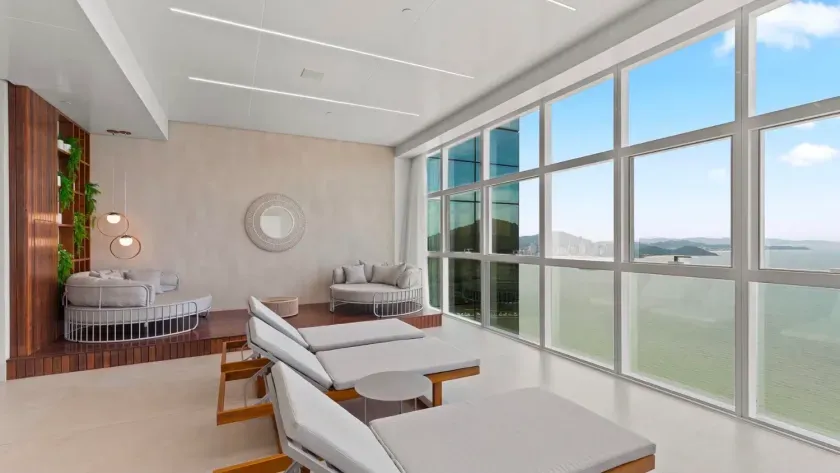 Apartamento frente mar com 4 suítes e 4 vagas de garagem em Balneário Camboriú — foto 25