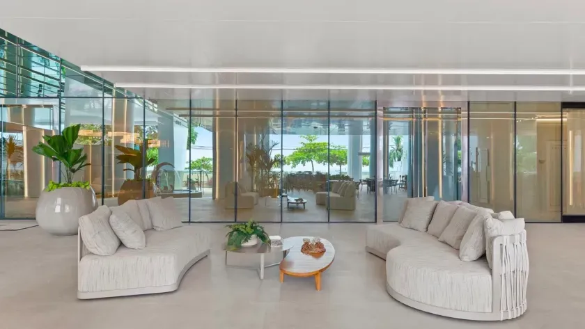 Apartamento frente mar com 4 suítes e 4 vagas de garagem em Balneário Camboriú — foto 53