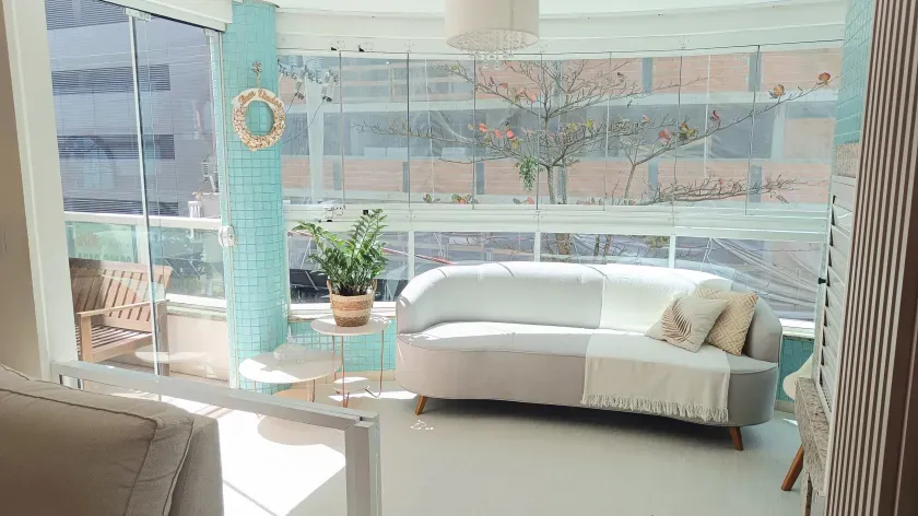 Apartamento com 3 dormitórios sendo 2 suítes e 1 vaga de garagem  Centro, Balneário Camboriú/SC — foto 4