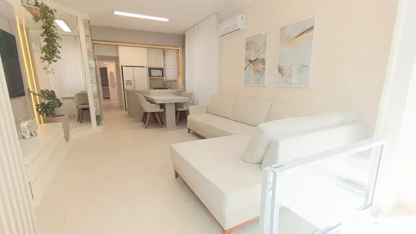 Apartamento com 3 dormitórios sendo 2 suítes e 1 vaga de garagem  Centro, Balneário Camboriú/SC — foto 8