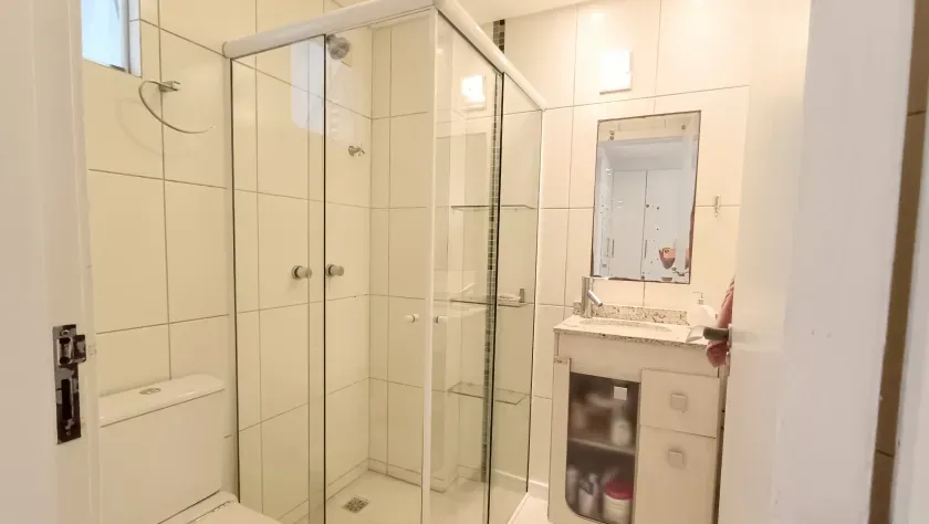 Apartamento com 3 dormitórios sendo 2 suítes e 1 vaga de garagem  Centro, Balneário Camboriú/SC — foto 24