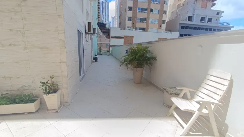 Apartamento com 3 dormitórios sendo 2 suítes e 1 vaga de garagem  Centro, Balneário Camboriú/SC — foto 30