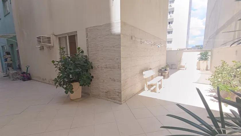 Apartamento com 3 dormitórios sendo 2 suítes e 1 vaga de garagem  Centro, Balneário Camboriú/SC — foto 32