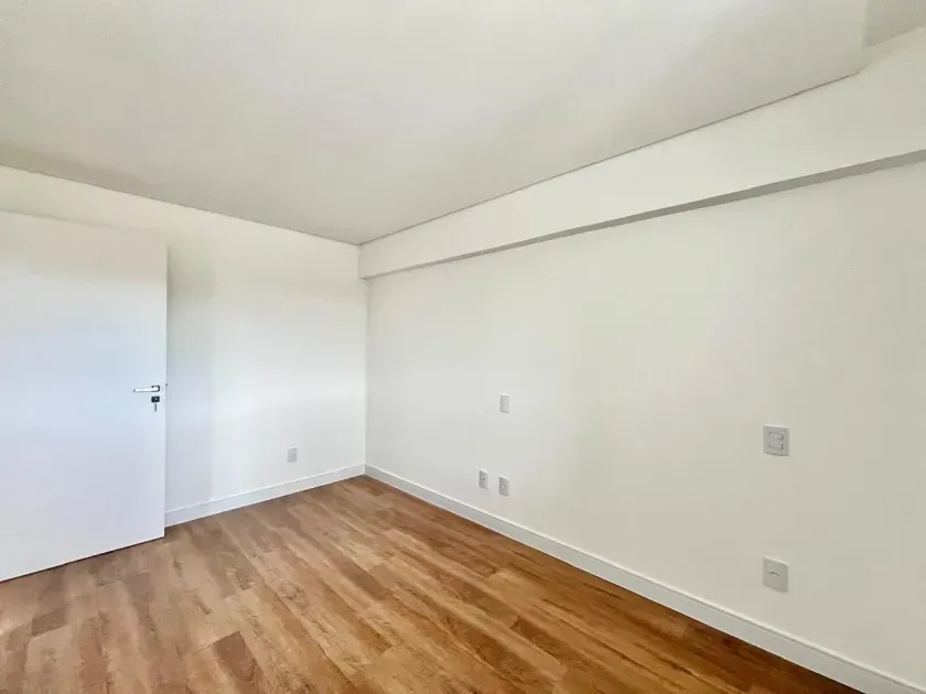 Apartamento sem mobilia com 2 dormitórios sendo 1 suítes e 1 vagas de garagem em Itajaí — foto 8